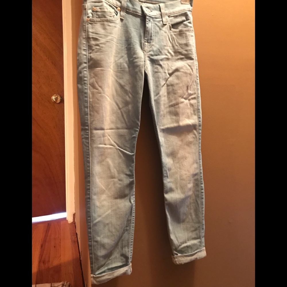 7 for all mankind